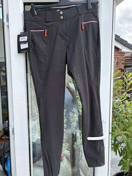 Cavalier women’s riding breeches six 18 Covalliero Laura
