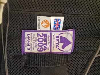 Champion Flexair Body Protector - Adult Small Champion Flexair