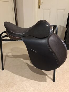 Charles Mountfort 16” GP saddle, Charles mountfort , Georgie Bates, Vielseitigkeitssattel (VS), Salisbury