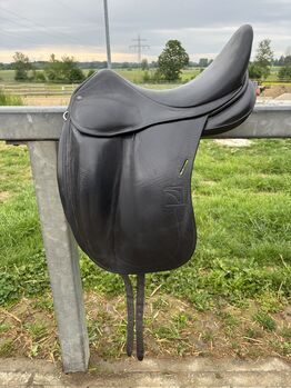 Childeric Sattel DGP, Childeric DGP , MG, Dressursattel, Augsburg