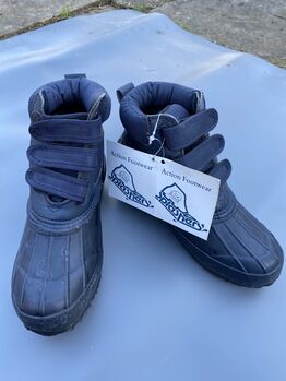 Children’s mucker boots Size 35/2, Shires, Zoe Chipp, Buty stajenne, Weymouth