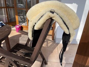 Christ Lammfellsattel Iberica plus Warmblut Christ Iberica plus