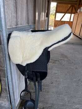 Christ Fellsattel WB, Christ , Corina Stieger, Lambskin Pad, Kriessern