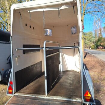 Chromy 2er Pferdeanhänger Vollpoly TÜV NEU Sehr gepflegt Chromy SDAH