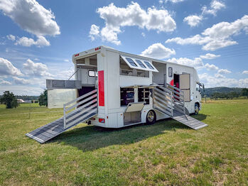Pferdetransporter MAN TGM 18.240 Wohnabteil mit POP Out 6 Pferde Horsetruck Viehtransporter, MAN MAN TGM 18.240, Gerhard Strobel (Dickenherr Trucks und Trailers), Przyczepa konna, Baden-Württemberg - Unterschneidheim