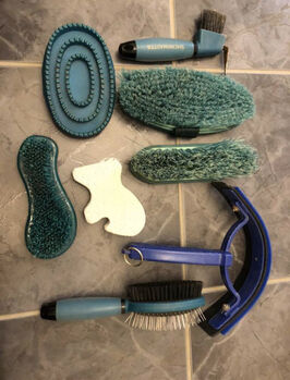 Putztasche mit Zubehör SHOWMASTER blau,  SHOWMASTER  Putztasche SHOWMASTER , Clara, Grooming Brushes & Equipment, Lindau