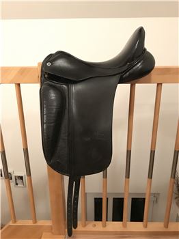 Cliff Barnsby Dressursattel, Cliff Barnsby  Richard Davison, Bianca Pieringer , Dressage Saddle, Eggern