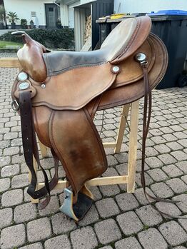 Continental Equiflex Short & Wide Nr. 148, Continental  Equiflex Short & Wide Nr.148, Christina Posluschni , Westernsattel, Köln