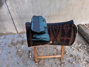 Continental Westernpad und Packtasche Continental 