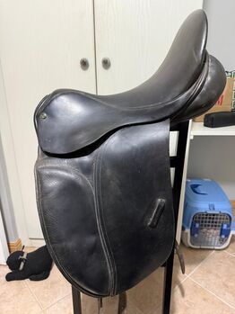 County Competitor Dressage Saddle County Competitor Spring Tree