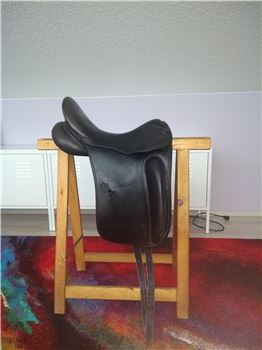 County Dressursattel "Perfection", 17", Kammer XW, County Perfection, Julie, Dressage Saddle, Potsdam