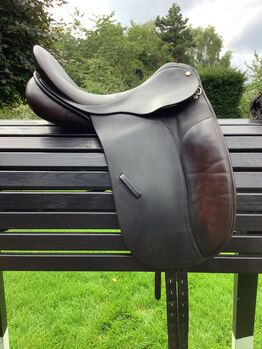 County Dressursattel Competitor 16,5“, County Competitor, BeGü, Dressage Saddle, Lübeck 