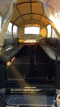 Planwagen für die Fahrt ins Grüne zu verkaufen