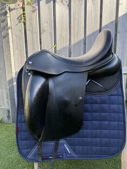 Custom Advantage R Custom Advantage R