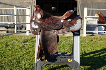 Custom Broken Horn Saddle, Broken Horn, Kristin, Western Saddle, Covina