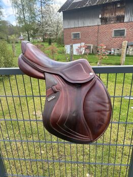 CWD 2Gs Mademoiselle Springsattel, CWD 2Gs Mademoiselle , Kim Jansen, Jumping Saddle, Geestland