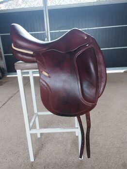 Dressursattel der Marke CWD zu verkaufen, CWD, Gabriele , Dressage Saddle, Staßfurt