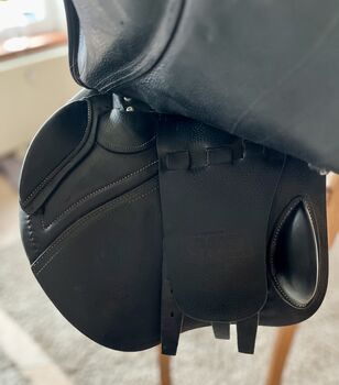 CWD SEO2 Springsattel - 17,5 Top CWD Springsattel 