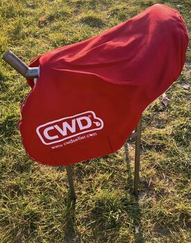 CWD Springsattel neuwertig, CWD  Se02, Privat , Jumping Saddle, Maxdorf 