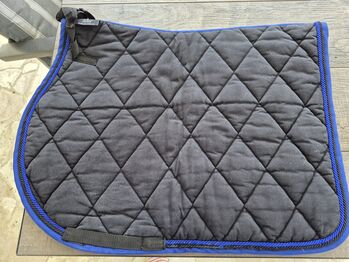 Schwarze Schabracke von Jockey mit Blauen Kordelrand in der Größe  VS ab., Susanna Scheuermeyer, Czapraki, München