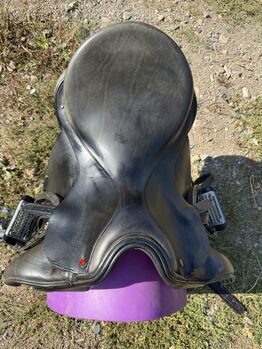 Black dressage saddle Albion 17.5 MW Albion SLK