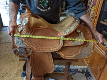 Dale Chavez custom silver show saddle, Dale Chavez custom equitation/horsemanship, Christy Wood, Western Saddle, Three Rivers