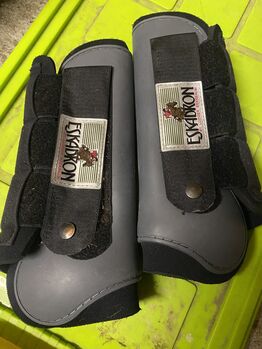 Gamaschen für hinten Eskadron