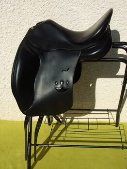 Dressage Delgrange Saddle 17'5 Delgrange Syracuse