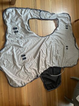 Fliegendecke Ausreitdecke Ponydecke 125 mit Bauchschutz Bauchgurt Felix Bühler