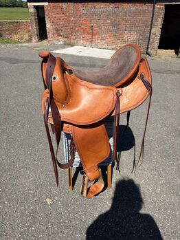 Deuber Flexfit Vario Old Stle western saddle, Deuber Flex fit Vario Old Style, Jacqui Grice, Western Saddle, Preston