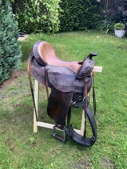 Deuber Westernsattel 1031/ Kammerweite3/ Sitzgröße 16, Deuber & Partner Freizeit/ Alround/ 1031/ Arab, Cornelia , Westernsattel, Rangsdorf