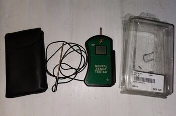 Digital Voltmeter
