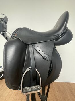 Dresch Dressursattel, Dresch, A. v. Keutz, Dressage Saddle, Hilden