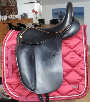 Dresch XT Flat Verdades 17", Dresch XT Flat Verdades, Andrea, Dressage Saddle, Hattersheim Am Main