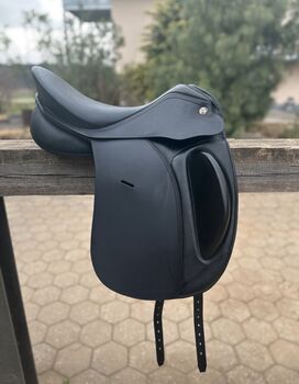 Dressursattel 17,5” Andante KN Karl Niedersüß Karl Niedersüß Andante