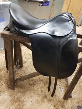 Dressage Saddle 17.5, Jones, Andrea, Dressursattel, Wyville