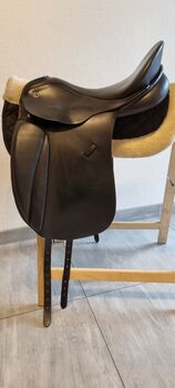 Dressursattel 17,5 sehr gepflegt, Kieffer  Malmö, Jessica Golz , Dressage Saddle, Düsseldorf - Bezirk 1