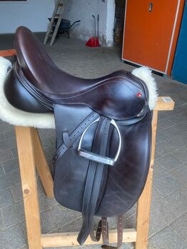 Dressursattel Albion SLK 18'' (BJ 2019), gut erhalten, Albion SLK, Birgit, Dressage Saddle, Oerlinghausen