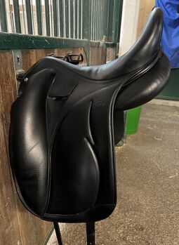 Dressursattel Devoucoux Makila Lab, Devoucoux Makila Lab, Miriam Schiffl-Hardt, Dressage Saddle, Seekirchen