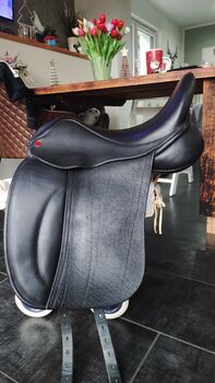 Dressursattel Dresch Tristan 17 Zoll, Dresch Tristan, Jessy, Dressage Saddle, Pretzien 