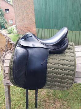 Dressursattel Emilio by Prestige Euroriding, Prestige Emilio , Etien Nieder, Dressage Saddle, Stemmen