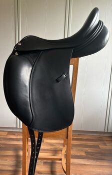 Dressursattel Erreplus Adeline, 18 Zoll, 33 Kammer, Erreplus Adeline, Manuela Henschke , Dressage Saddle, Berlin 