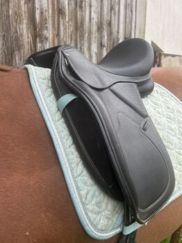 Dressursattel Euroriding „Romulus“, Medium Euroriding  Romulus