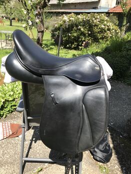 Dressursattel, Kentaur Kalypso 18 Zoll, J. Luft, Dressage Saddle, Grebenhain 