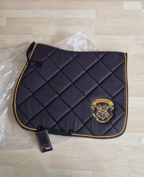 Dressurschabracke „Hogwarts“ | Harry Potter | schwarz | WB, HKM Hogwarts, Alina, Dressage Pads, Lüneburg
