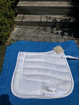 Dressurschabracke weiß Turnier Eskadron, Eskadron , Philippa Strobl, Dressage Pads, Krumbach