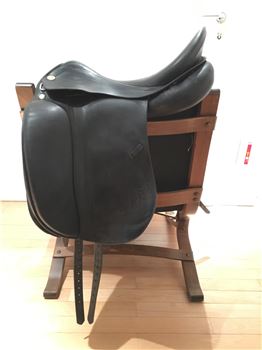 Dressursattel Prestige Top Dressage 17", Prestige Top Dressage, Sabrina Ruch, Dressage Saddle, Berlin