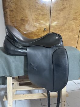Dressursattel Schumacher Profi Dynamic E, Schumacher Profi Dynamic E, Ines Miller IM-Sattel (IM-Sattel), Dressage Saddle, Graben