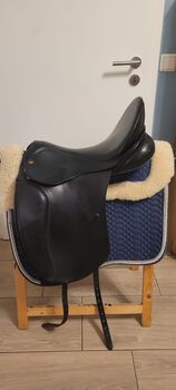 Dressursattel Sommer Magnus 18 Zoll, Sommer Magnus, Dörte, Dressage Saddle, Bernau