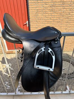 Dressur Sattel + Steigbügel, Nina, Dressage Saddle, Selm